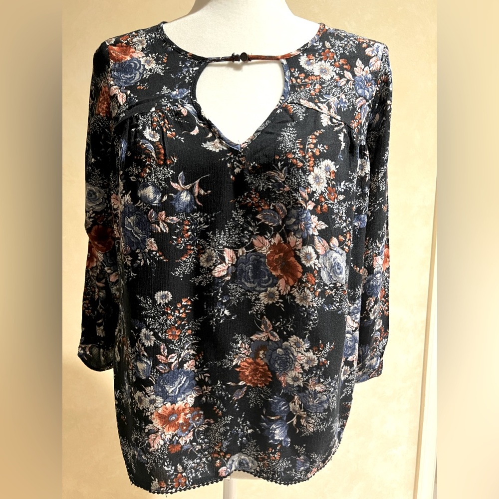 COPY - American Eagle Outfitters Long Sleeve Top